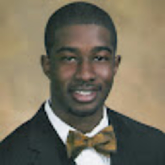 Profile Picture of Alexis Abbey (@alexisabbey06) on Poshmark