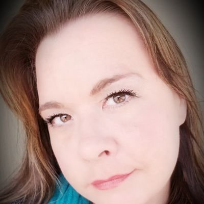 Profile Picture of Chrissy Walters (@chrissy_walters) on Twitter