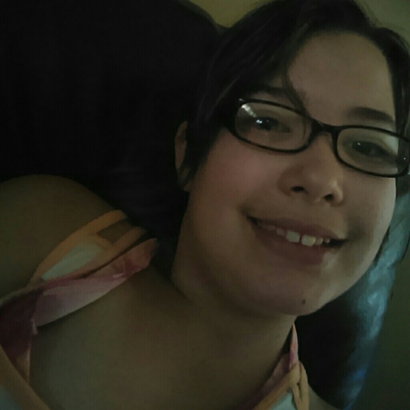 Profile Picture of Delaney Mitchell (@naneymitch) on Poshmark