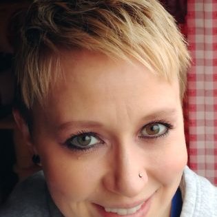 Profile Picture of Amanda Hamblin (@AmandaHamblin20) on Twitter