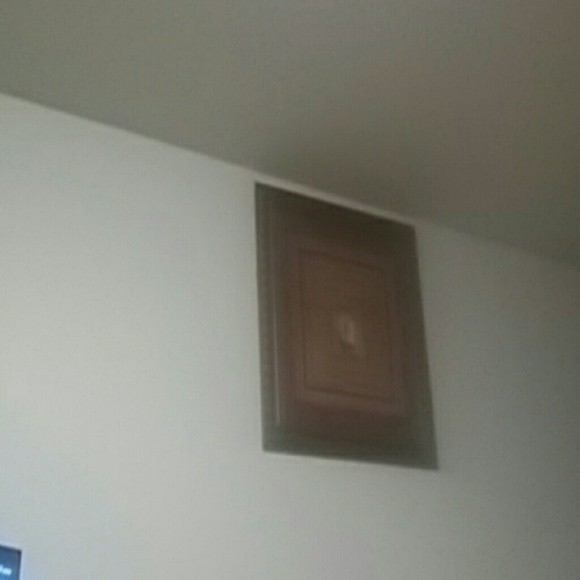 Profile Picture of Tiha Hachemi (@tita72) on Poshmark