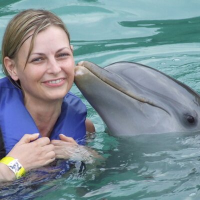 Profile Picture of Emma Walmsley (@Greeneyes74) on Twitter