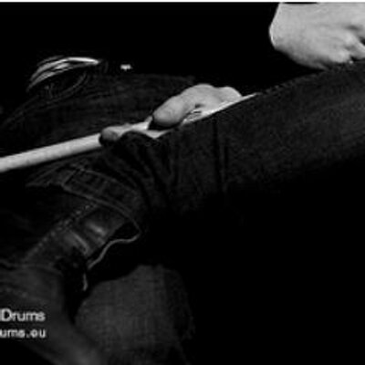 Profile Picture of Joe Clegg's Legs (@JoeCleggsLegs) on Twitter