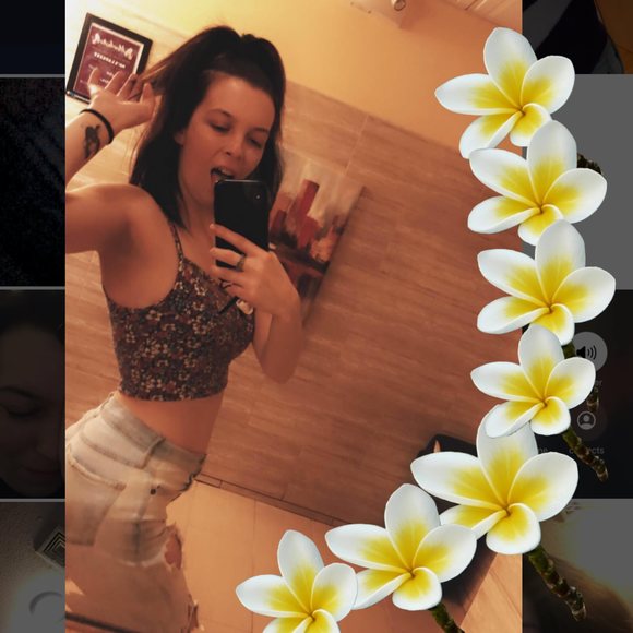 Profile Picture of Kayla Sharp (@ladybug3296) on Poshmark