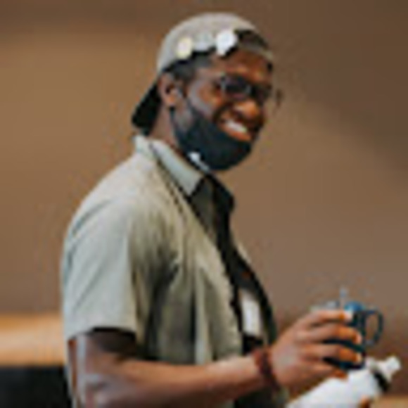 Profile Picture of Khalil Stockling (@kstockling) on Poshmark