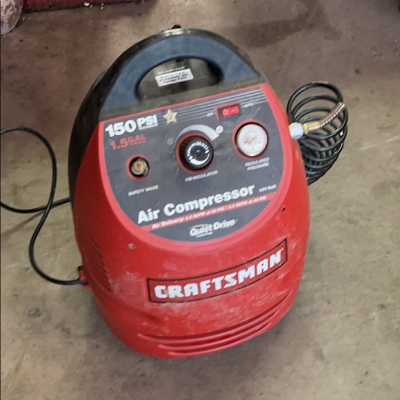 Profile Picture of Zach Mecabe (@zachattack154) on Poshmark