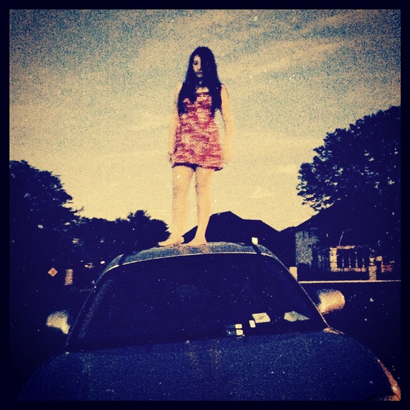 Profile Picture of Tori Crofton (@crotori) on Poshmark