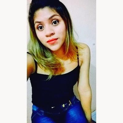 Profile Picture of Dayna Gil (@DaynaGil) on Twitter