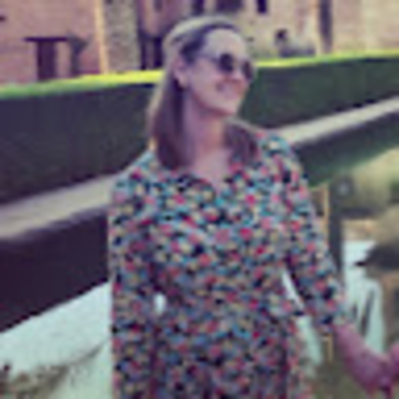 Profile Picture of Violette Calhoun (@okcmargot) on Poshmark