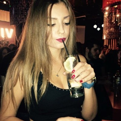 Profile Picture of Eva  👑 (@evaki_____) on Twitter