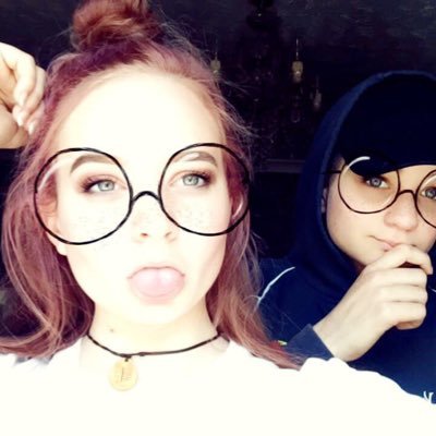 Profile Picture of Ella 🦕 (@ellakern5) on Twitter