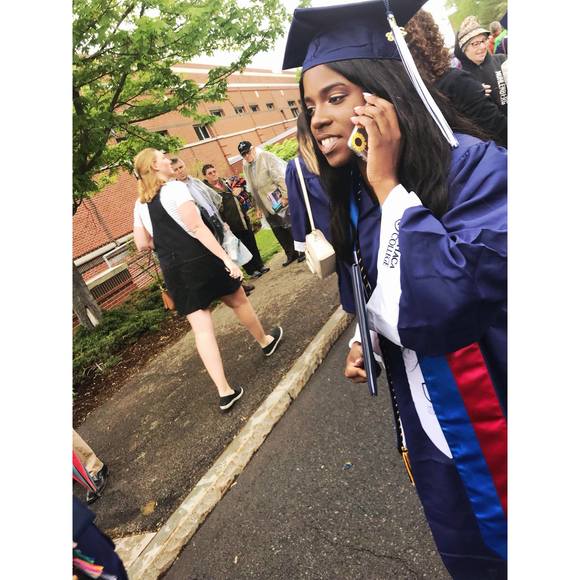 Profile Picture of Gigi Joseph (@gigithewriter) on Poshmark