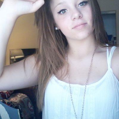 Profile Picture of Baylee Head (@b_headdd) on Twitter