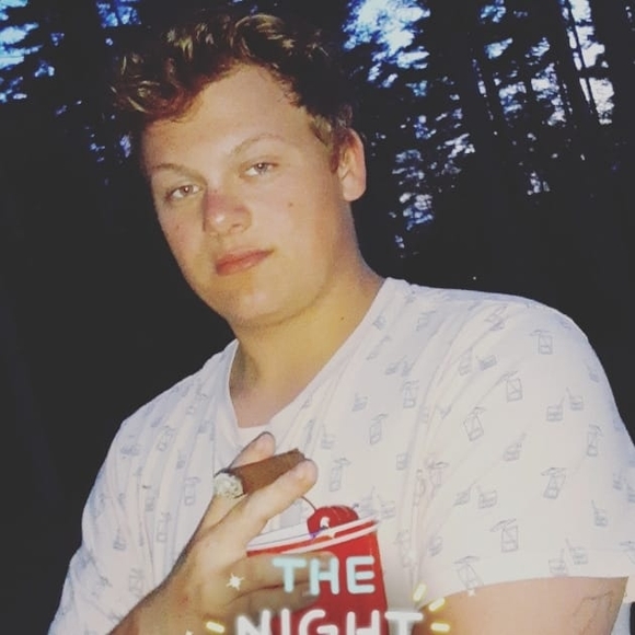 Profile Picture of Bryce Dortman (@brycedortman) on Poshmark