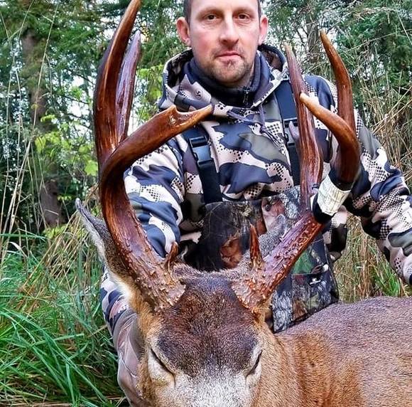 Profile Picture of William Herdman (@williamherdman) on Poshmark