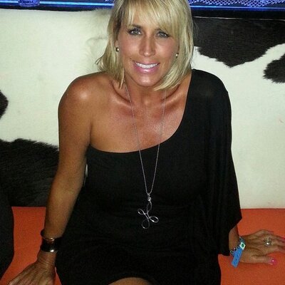 Profile Picture of Lisa Swindell Boyles (@LisaIsMetacea) on Twitter