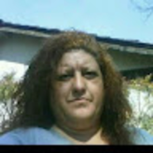 Profile Picture of Cindy Zapata (@cindyzapata392) on Poshmark