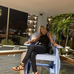 Profile Picture of Sue Overacker Cotsones (@sue.overacker.cot) on Tiktok