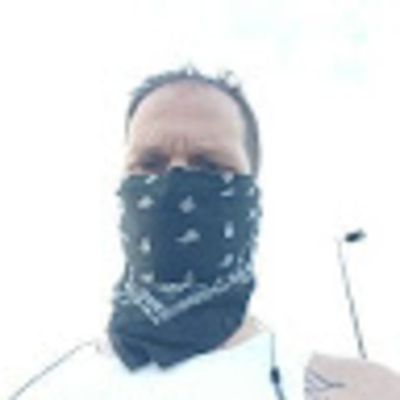 Profile Picture of Jeremy Riggs (@jeremyriggs8) on Poshmark