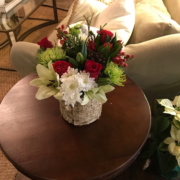 Profile Picture of Nikki Murfree (@nmurfree) on Poshmark