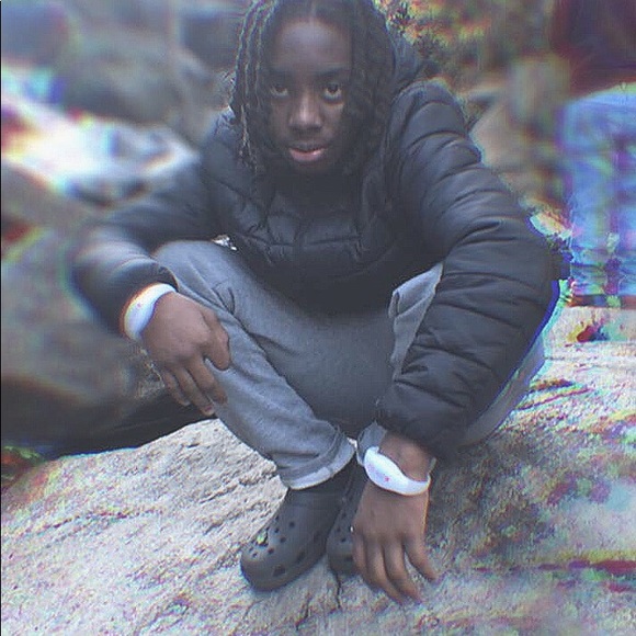 Profile Picture of Andy Jones (@jonha408) on Poshmark