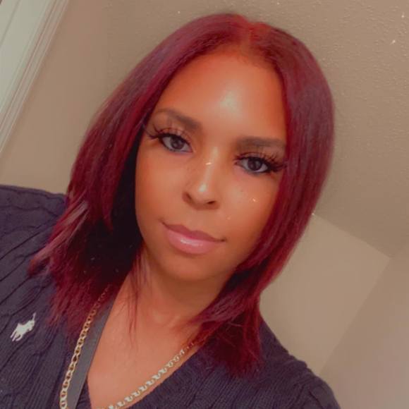 Brianna Lindsey - Poshmark Profile Picture of Brianna Lindsey (@blinds205) on Poshmark