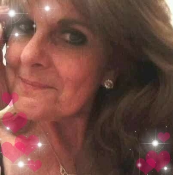 Profile Picture of Delinda Mcdowell (@miatxbelle) on Poshmark