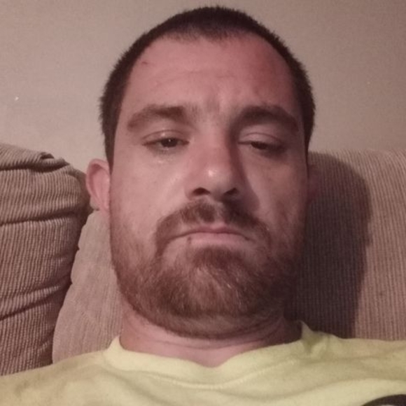Profile Picture of Travis Counts (@traviscounts4) on Poshmark