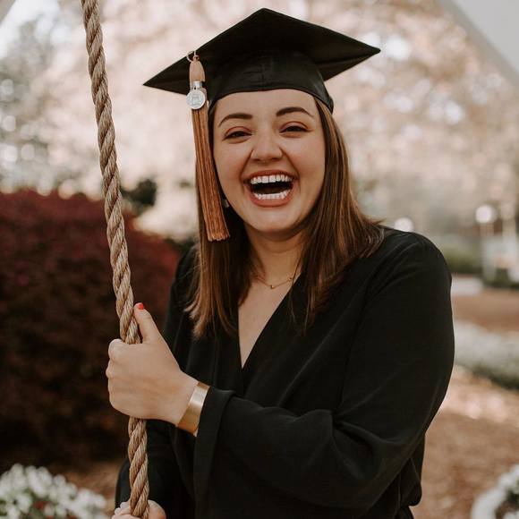 Profile Picture of Julia Kostakos (@dawgluva1922) on Poshmark