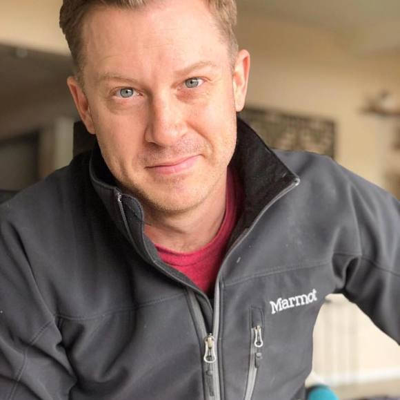 Kristine Levinski - Poshmark Profile Picture of Kristine Levinski (@klevinski) on Poshmark