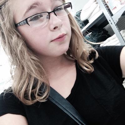 Profile Picture of Kylie Nicole Kline (@1234knk) on Twitter