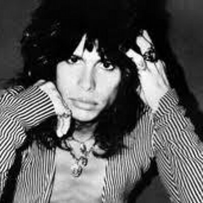 Profile Picture of Catherine Reyna (@CathyRR18) on Twitter