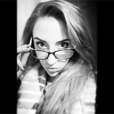 Profile Picture of Ashleigh Halliday (@alhalliday91) on Twitter