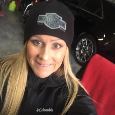 Profile Picture of Shelley Becker (@ShelleyBecker68) on Twitter