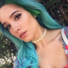 Profile Picture of Halsey (@JungleeJim4322) on Twitter