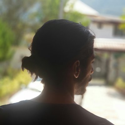 Profile Picture of Alireza Alavi (@AlirezaLv) on Twitter