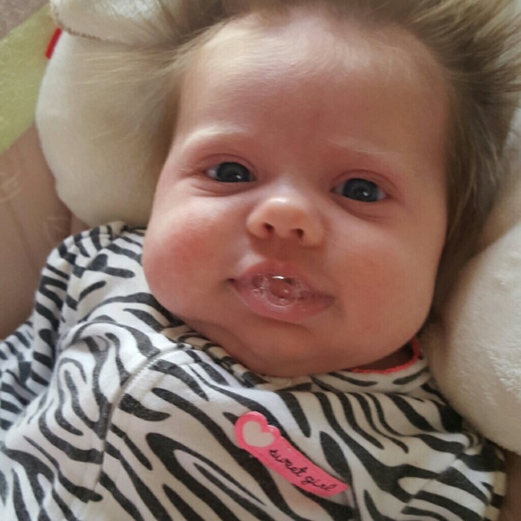 Profile Picture of Candace Godwin (@candygurl85) on Poshmark