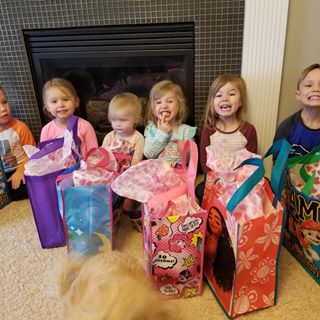 Profile Picture of Ashlee's Childcare (@lindsey.thomas.73307) on Facebook
