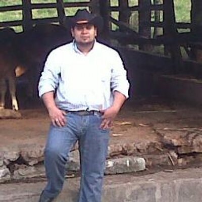 Profile Picture of Augusto Guzman (@augustoguzman4) on Twitter