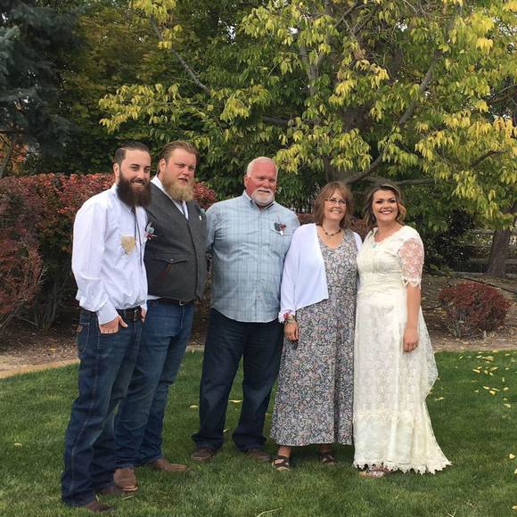 Profile Picture of Brettandkathy Doyle (@brettandkathyd) on Poshmark