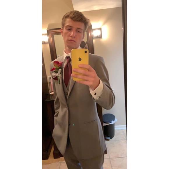 Profile Picture of Tyler Calkins (@t_tha_kidd) on Poshmark