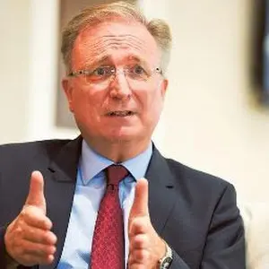 Profile Picture of فينس كوك (@vincecook765) on Tiktok