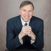 Profile Picture of David Kolakowski (@DavidKolakowski) on Youtube