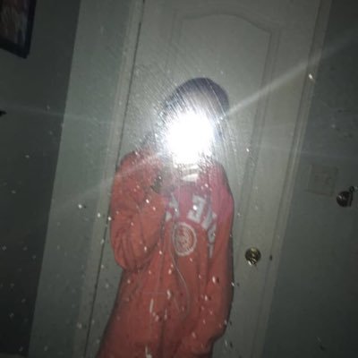 Profile Picture of CoryIsbister02 (@CoryElla1018) on Twitter