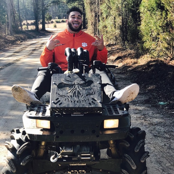 Profile Picture of Scott Pagano (@spagano56) on Poshmark