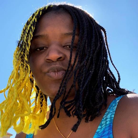 Profile Picture of Beatrice Mhando (@bmhando2018) on Poshmark