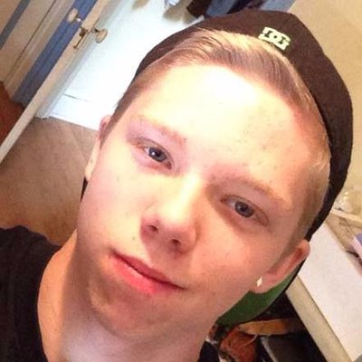 Profile Picture of Chad Schlegel (@_lennox_21) on Twitter