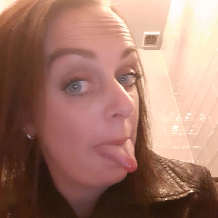 Profile Picture of Laura Stringer (@@user08213936) on Tiktok