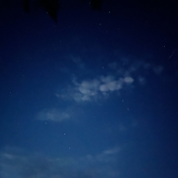 Profile Picture of A Valdivia (@ahf970) on Poshmark