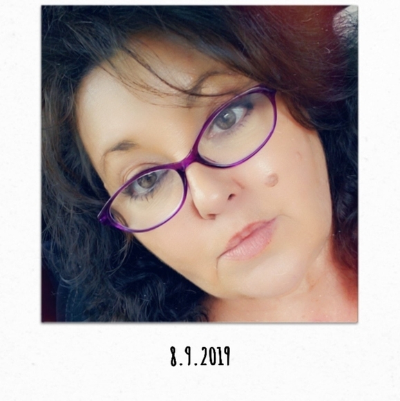 Profile Picture of Nancy Mcphee (@mcpheenan) on Poshmark